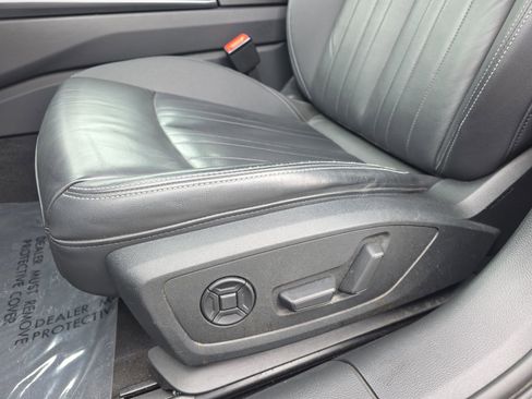 Used 2023 Audi A6 2.0T Premium image 27