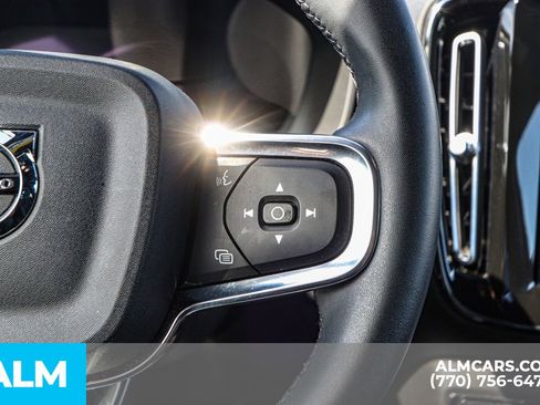 Used 2022 Volvo XC40 P8 Recharge Ultimate image 34