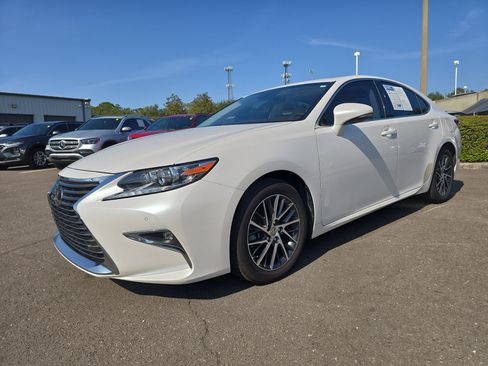 Used 2017 Lexus ES 350 ES 350 image 4