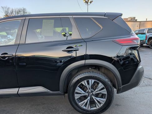 Used 2023 Nissan Rogue SV AWD/4WD image 4