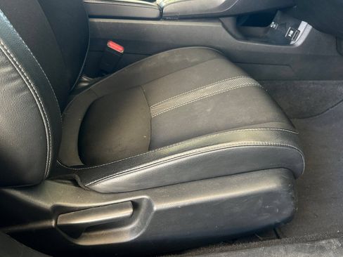 Used 2020 Honda Civic Sport image 22