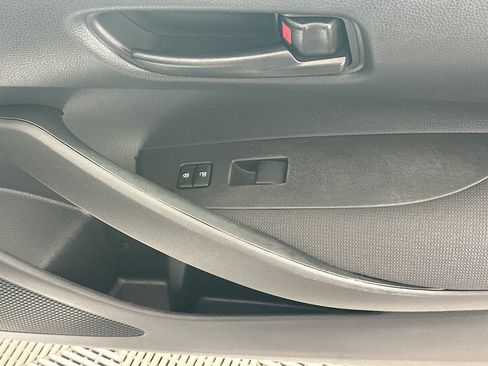 Used 2024 Toyota Corolla LE FWD image 28