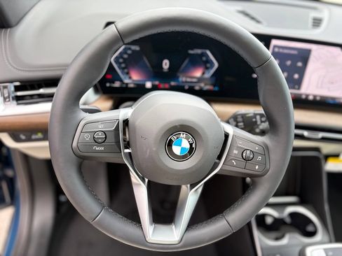 New 2026 BMW X1 xDrive28i w/ Convenience Package AWD/4WD image 11