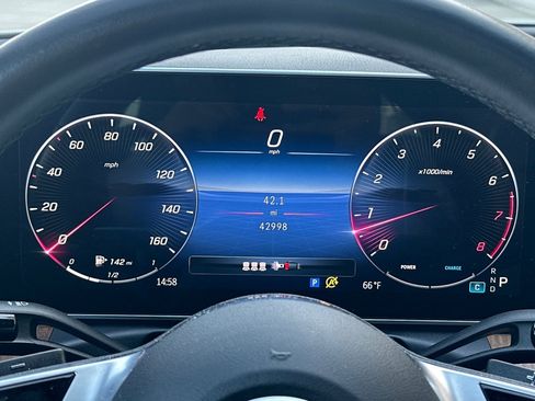 Used 2023 Mercedes-Benz C 300 Sedan image 22