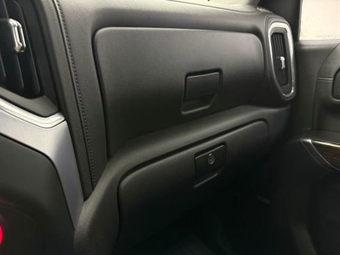 Used 2021 GMC Sierra 1500 Elevation w/ Preferred Package RWD image 23