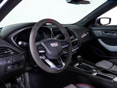 Used 2022 Cadillac CT5 V Blackwing w/ Carbon Fiber Package 2 RWD image 18