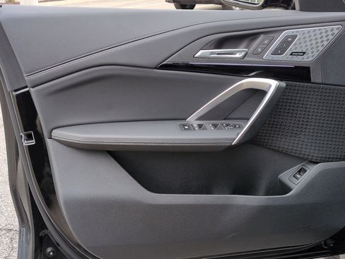 Used 2025 BMW X1 xDrive28i w/ Technology Package image 14