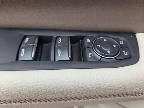 New 2026 GMC Yukon Denali w/ Sun & Power Step Package AWD/4WD image 26