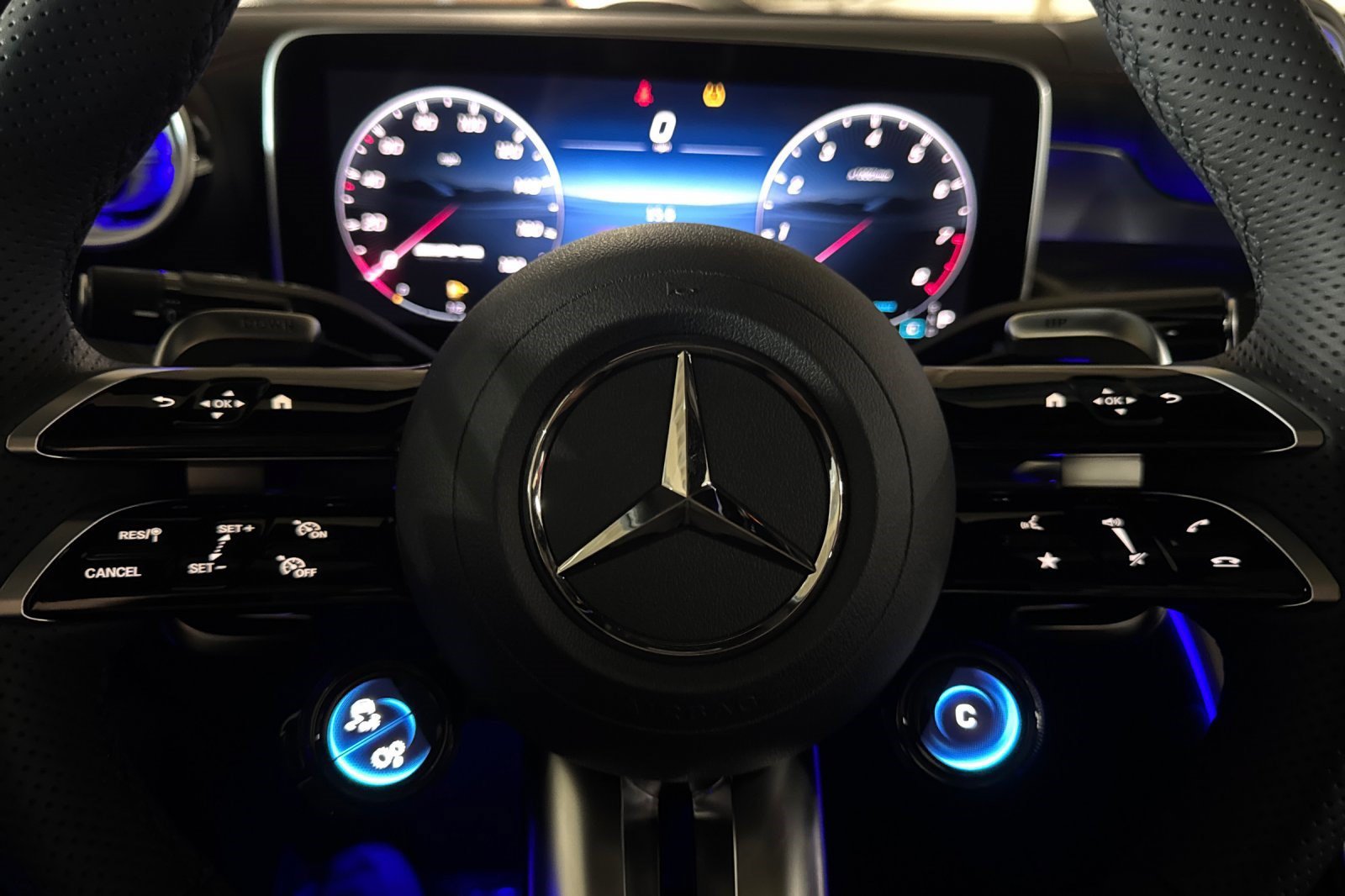 New 2026 Mercedes-Benz GLC 43 AMG 4MATIC Coupe image 27