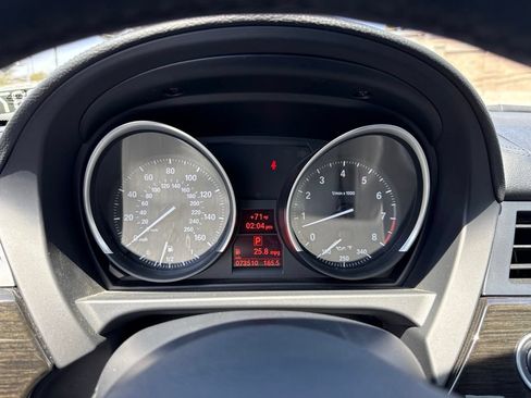 Used 2011 BMW Z4 sDrive35i RWD image 6