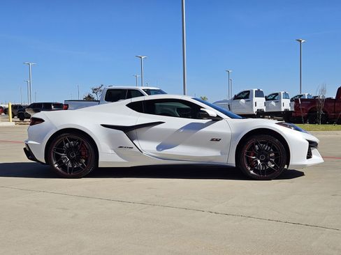 Certified 2023 Chevrolet Corvette Z06 image 8