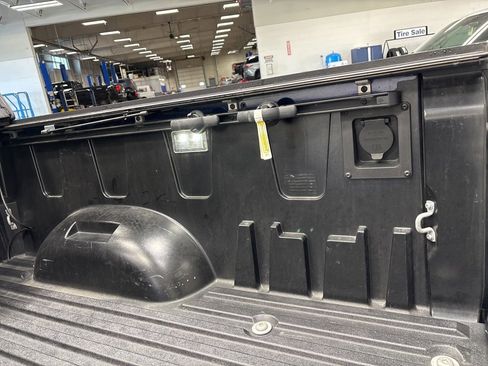 Used 2022 Toyota Tundra Platinum image 45