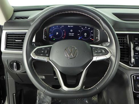 Used 2023 Volkswagen Atlas SE w/ Black Wheel Package FWD image 26