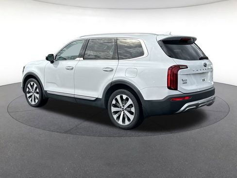 Used 2020 Kia Telluride S image 3