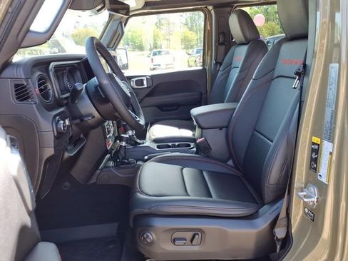 New 2026 Jeep Gladiator Rubicon image 17