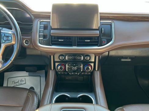 Used 2023 Chevrolet Tahoe High Country image 13