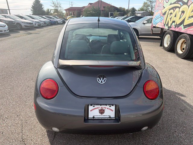 Used 2005 Volkswagen Beetle GLS FWD image 5