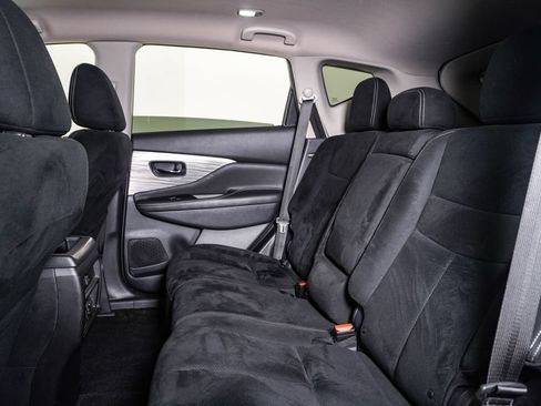 Used 2018 Nissan Murano S AWD/4WD image 17