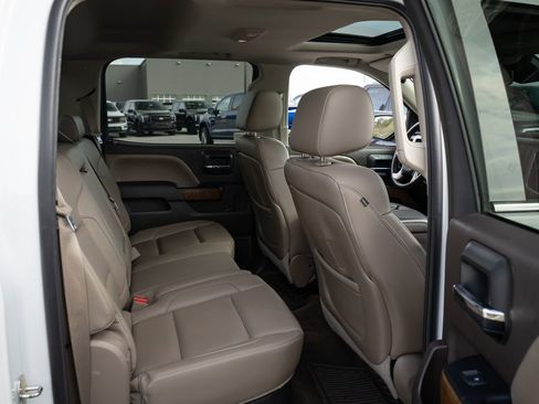 Used 2015 GMC Sierra 1500 SLT w/ Driver Alert Package image 21