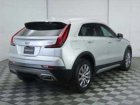 Used 2022 Cadillac XT4 Premium Luxury w/ Technology Package image 5
