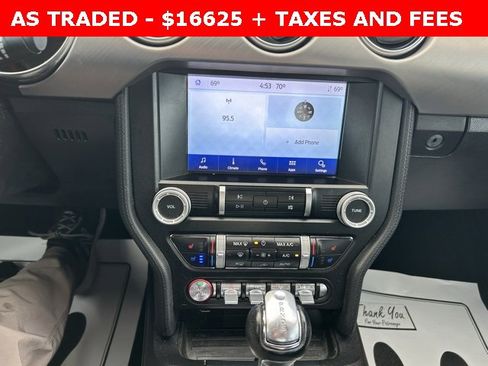 Used 2020 Ford Mustang Premium image 22
