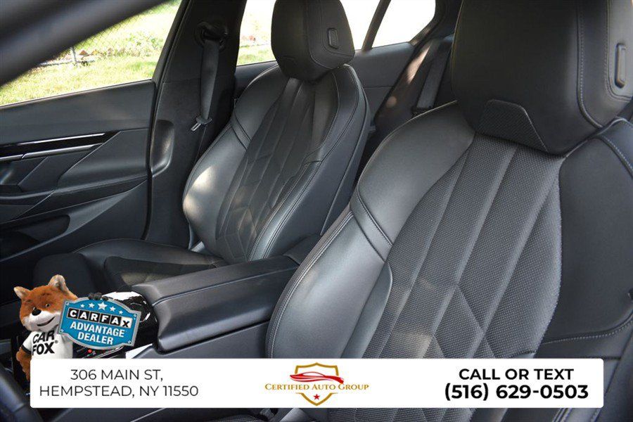 Used 2025 BMW 530i RWD image 8