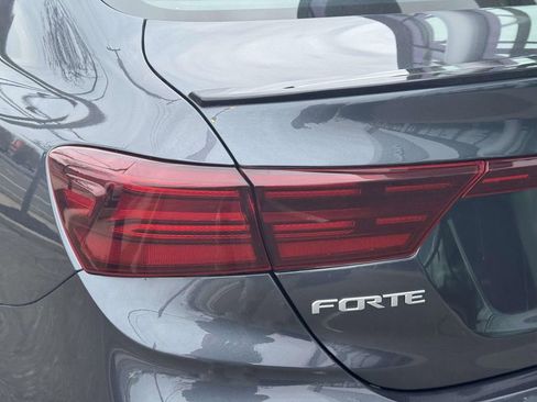 Used 2023 Kia Forte GT-Line FWD image 9