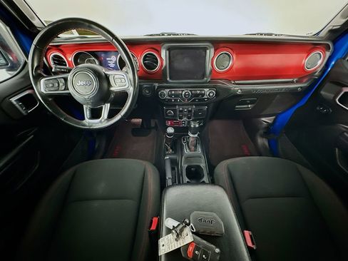 Used 2021 Jeep Wrangler Unlimited Rubicon AWD/4WD image 10