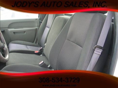 Used 2010 Chevrolet Silverado 2500 W/T image 5