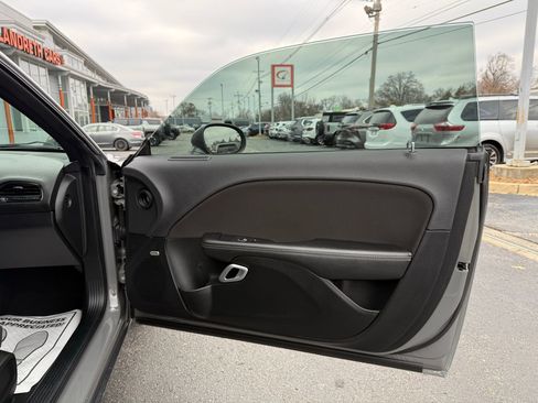 Used 2023 Dodge Challenger SXT image 17
