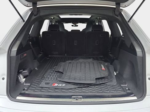 Used 2023 Audi SQ7 Prestige AWD/4WD image 14