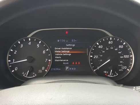 Used 2024 Nissan Frontier SV RWD image 30