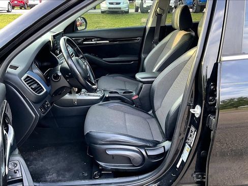 Used 2021 Kia Seltos S FWD image 22