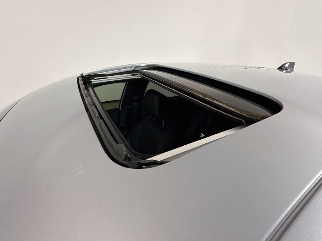 Used 2025 Honda Accord Sport image 14