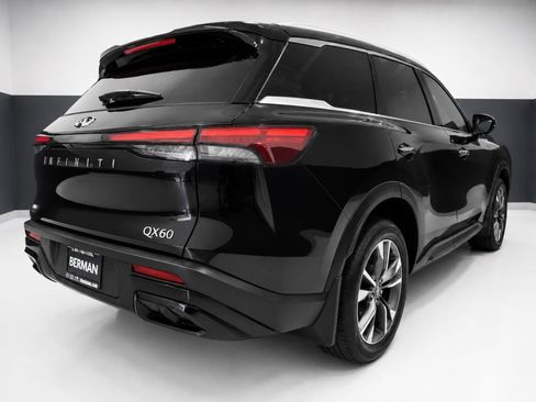 Used 2025 INFINITI QX60 Luxe AWD/4WD image 8