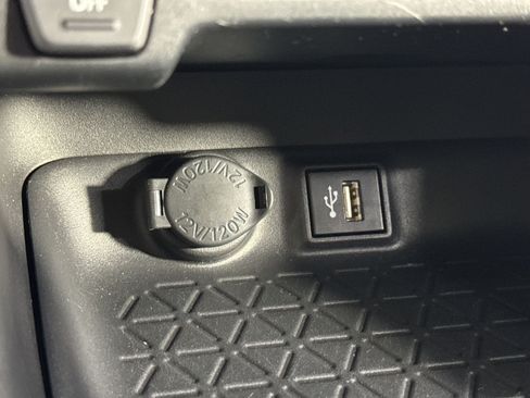 Used 2024 Toyota RAV4 LE AWD/4WD image 42