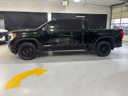 Used 2022 GMC Sierra 1500 Elevation w/ Driver Alert Package I AWD/4WD image 5