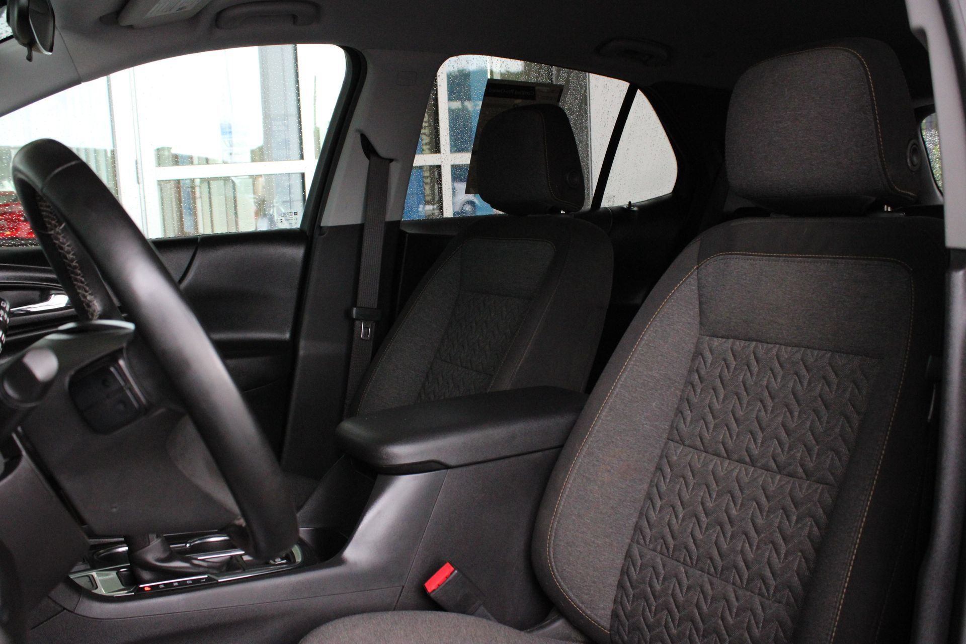 Used 2023 Chevrolet Equinox LT AWD/4WD image 13