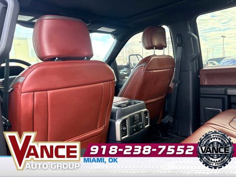 Used 2022 Ford F350 Platinum image 14