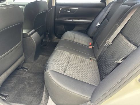 Used 2017 Nissan Altima 2.5 SV FWD image 34