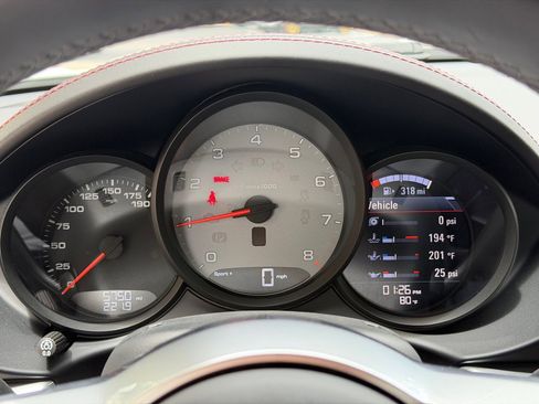 Used 2024 Porsche 718 Cayman S RWD image 37