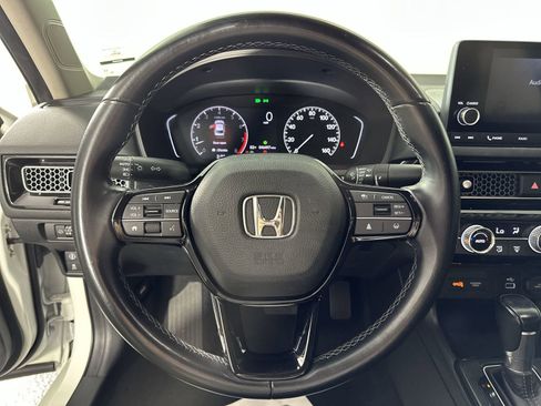 Used 2022 Honda Civic EX image 19