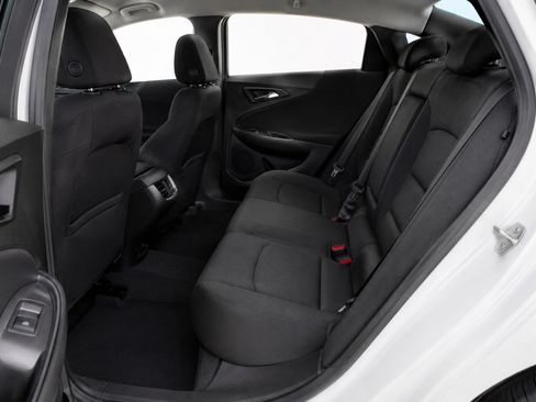 Used 2024 Chevrolet Malibu LT FWD image 10