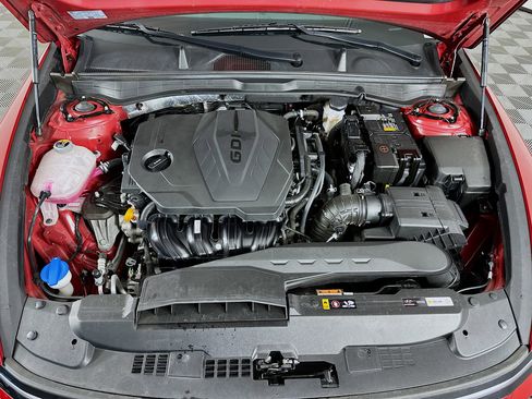 Used 2025 Hyundai Sonata SEL FWD image 31
