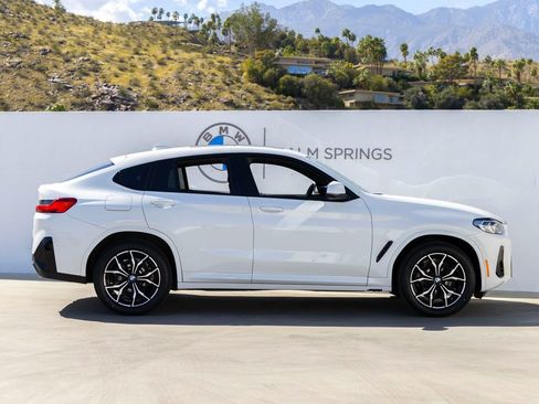 Certified 2025 BMW X4 xDrive30i w/ Premium Package image 6