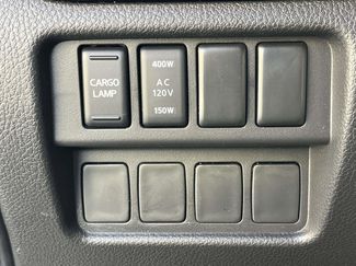 Used 2024 Nissan Titan SV w/ SV Convenience Package video 3