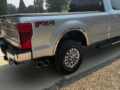 Used 2022 Ford F250 Lariat w/ Lariat Ultimate Package AWD/4WD image 5