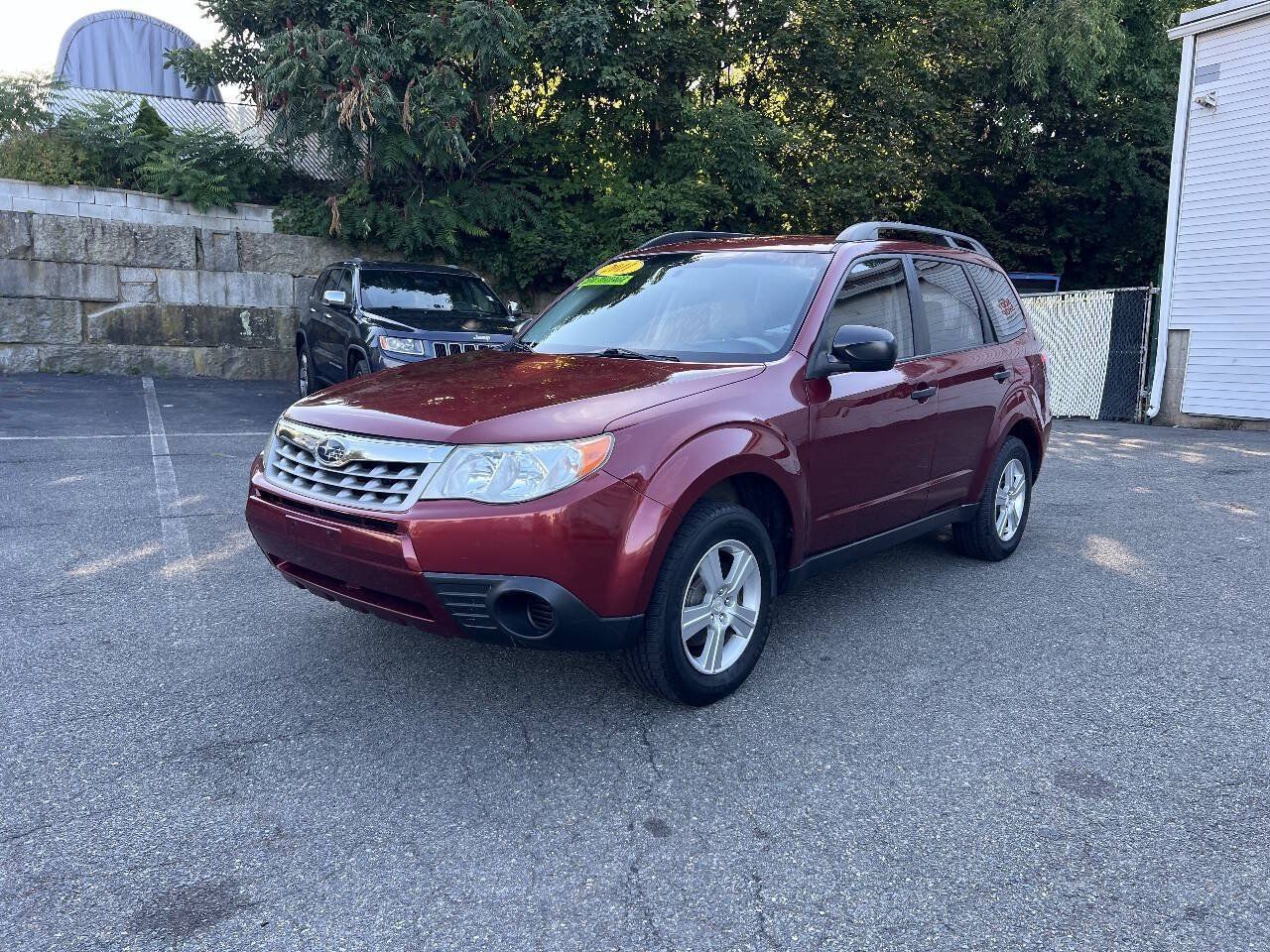 Used 2011 Subaru Forester 2.5X w/ Alloy Wheel Value Pkg AWD/4WD image 3
