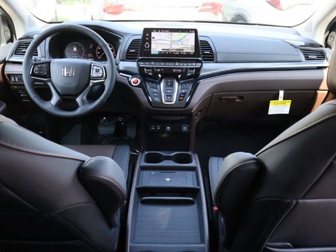 New 2026 Honda Odyssey Elite image 10