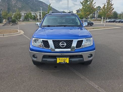 Used 2012 Nissan Frontier SL AWD/4WD image 8